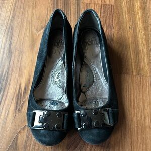 Sofft Black Suede Flats